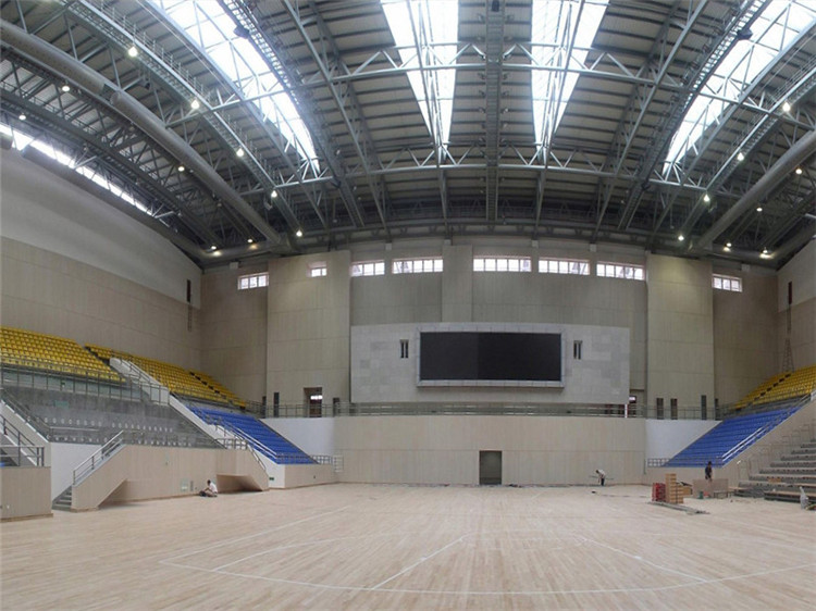 南岸体育委员会运动场